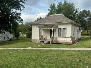 Foreclosed Home - 1012 8TH ST, 50841