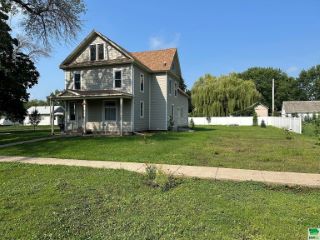 Foreclosed Home - 224 S CLARK ST, 51046