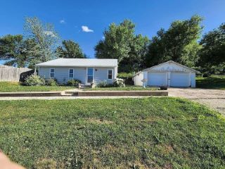 Foreclosed Home - 216 W JACKSON ST, 51056