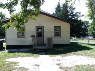 Foreclosed Home - 1500 W 31ST ST, 51103