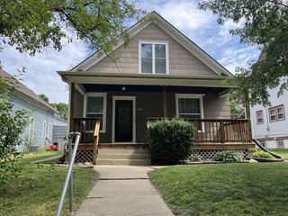 Foreclosed Home - 1718 ROSS ST, 51103