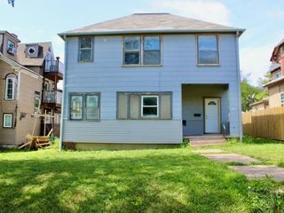 Foreclosed Home - 1417 DOUGLAS ST # 19, 51105