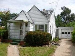 Foreclosed Home - 2312 S Clinton St, 51106
