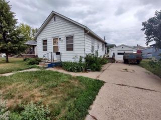 Foreclosed Home - 2104 NASH ST, 51109
