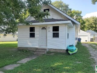 Foreclosed Home - 460 2ND ST NW, 51245