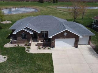 Foreclosed Home - 564 GOLF VIEW DR, 51249