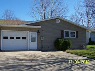 Foreclosed Home - 958 S EMERALD HILLS DR, 51331