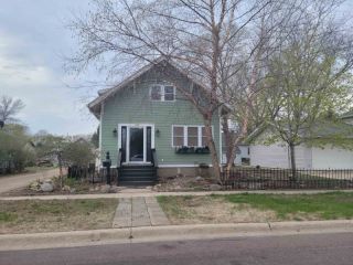 Foreclosed Home - 1007 L AVE, 51351