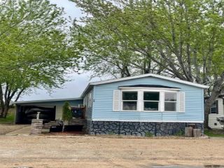 Foreclosed Home - 806 28TH ST TRLR 79, 51351