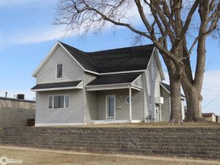 Foreclosed Home - 307 E 5TH ST, 51401