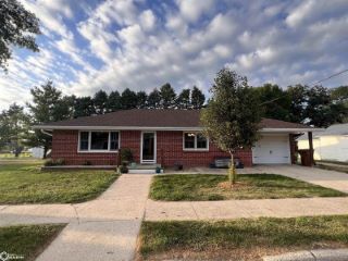 Foreclosed Home - 620 W 2ND ST, 51463