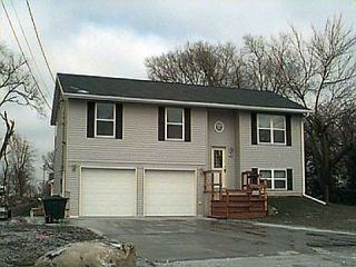 Foreclosed Home - List 100007740