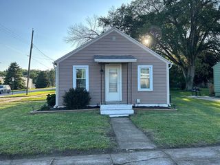 Foreclosed Home - 612 S HAZEL ST, 51534
