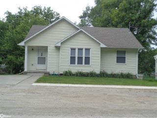 Foreclosed Home - 803 N 1ST ST, 51555
