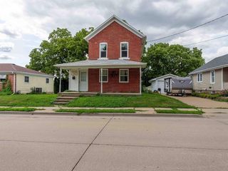 Foreclosed Home - 35 S ALGONA ST, 52001
