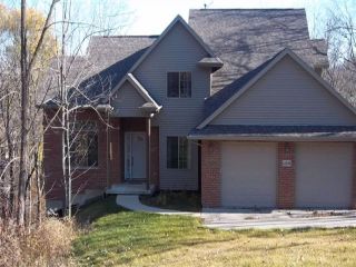 Foreclosed Home - 11236 HIGHRIDGE DR, 52003
