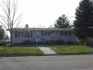 Foreclosed Home - 211 7TH AVE E, 52136