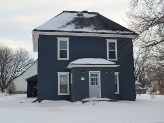 Foreclosed Home - 501 S MAIN ST, 52159