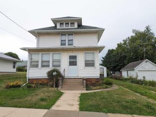 Foreclosed Home - 20 2ND AVE NE, 52172