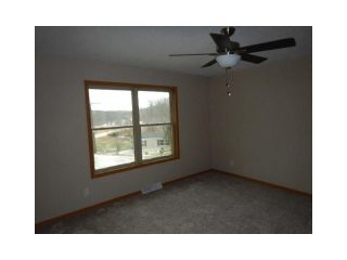 Foreclosed Home - 24841 Stone City Rd, 52205