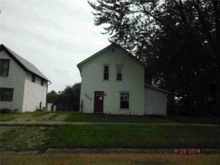 Foreclosed Home - 1305 10th Ave, 52208
