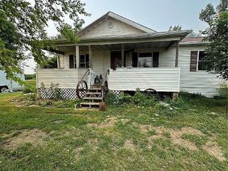Foreclosed Home - 1429 73RD ST, 52249