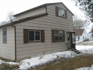 Foreclosed Home - 2180 9TH AVE, 52302