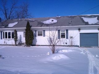 Foreclosed Home - 604 1ST ST E, 52315