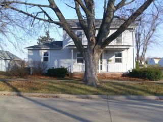 Foreclosed Home - 502 W 3RD ST, 52353