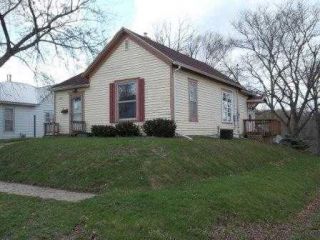 Foreclosed Home - 1323 N WAPELLO ST, 52501