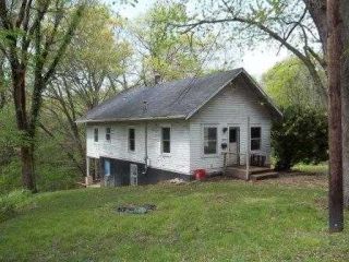 Foreclosed Home - 1021 N WAPELLO ST, 52501