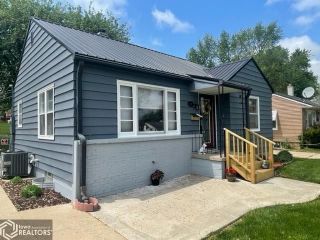 Foreclosed Home - 531 S FERRY ST, 52501