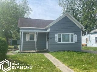 Foreclosed Home - 830 WABASH AVE, 52501