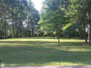 Foreclosed Home - 17 COUNTRY CLUB DR, 52537