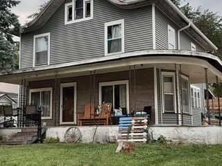 Foreclosed Home - 517 W STATE ST, 52544