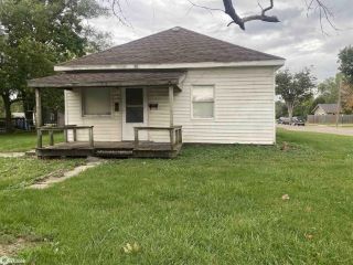 Foreclosed Home - 912 N 14TH ST, 52544