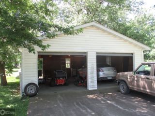 Foreclosed Home - 309 N WEST ST, 52572