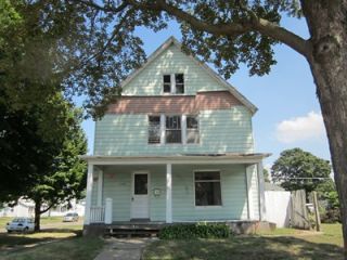 Foreclosed Home - 1100 S CENTRAL AVE, 52601