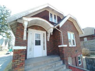 Foreclosed Home - 1600 S Main St, 52601