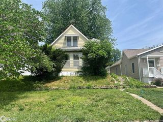 Foreclosed Home - 1312 N 9TH ST, 52601