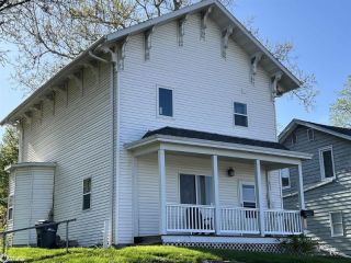 Foreclosed Home - 237 S 4TH ST, 52601