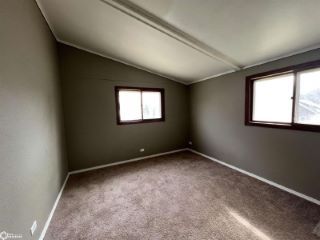 Foreclosed Home - 1205 DIVISION ST, 52601