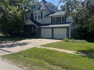 Foreclosed Home - 504 UNIVERSITY ST, 52625