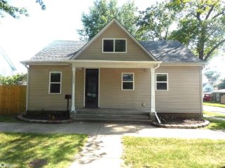 Foreclosed Home - 1036 AVENUE C, 52627