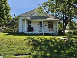 Foreclosed Home - 2211 MCKINLEY AVE, 52632