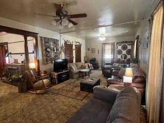 Foreclosed Home - 105 N CLARK ST, 52659