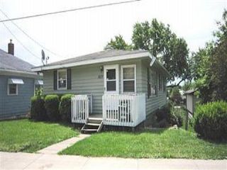 Foreclosed Home - 1837 S BLUFF BLVD, 52732
