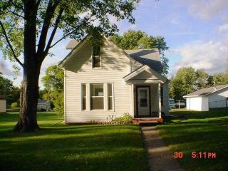 Foreclosed Home - 1238 14TH AVE S, 52732