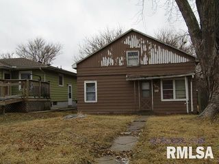 Foreclosed Home - 831 LINCOLN BLVD, 52732