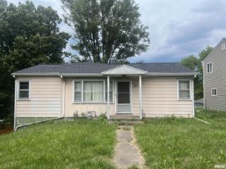 Foreclosed Home - 1226 15TH AVE S, 52732
